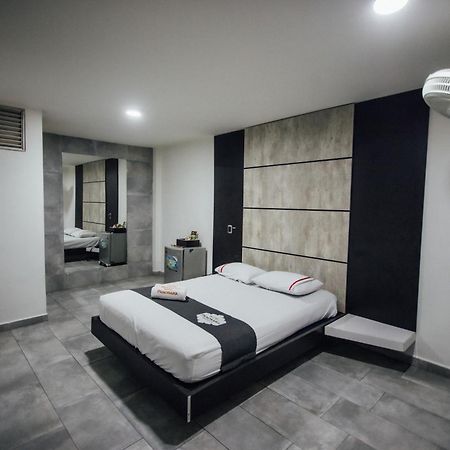 Hotel Panorama Медельин Экстерьер фото